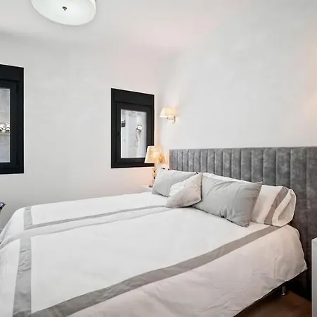 Puerto Banus Luxurious Apartment In The Heart Of The Port Marbella Exterior photo